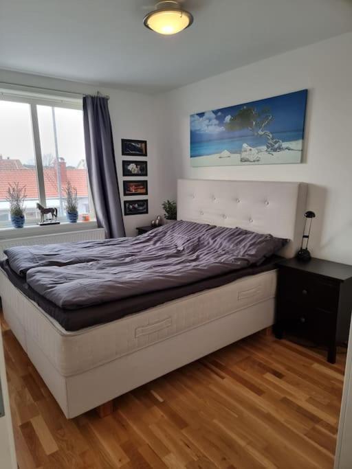 Trevlig Laegenhet Naera Stroemstad Centrum Exteriör bild