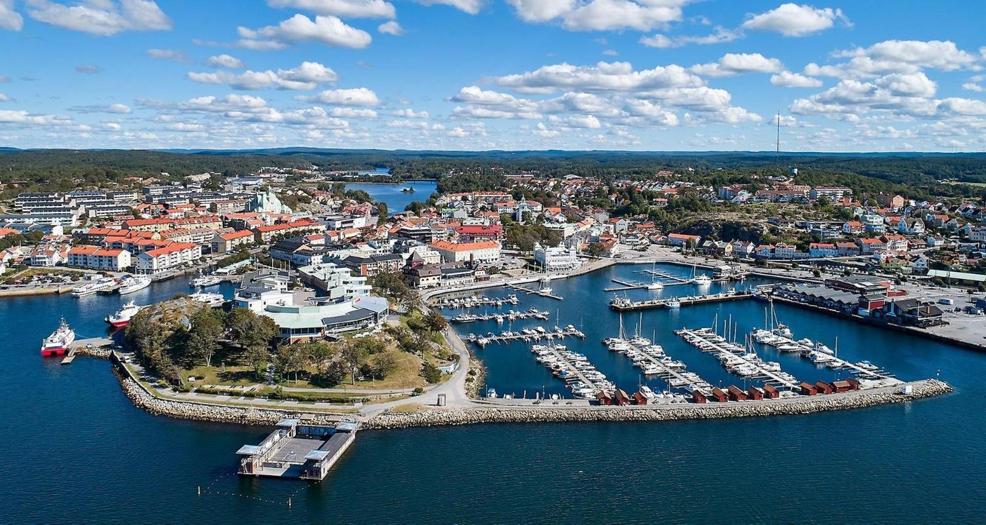 Trevlig Laegenhet Naera Stroemstad Centrum Exteriör bild